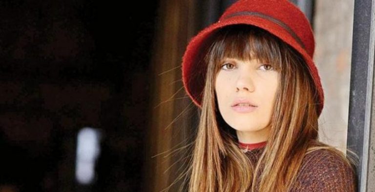 Almila Ada: ‘Annem gelinlikle görünce duygulandı’