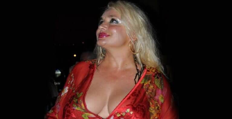 Banu Alkan’a lüks hediye!