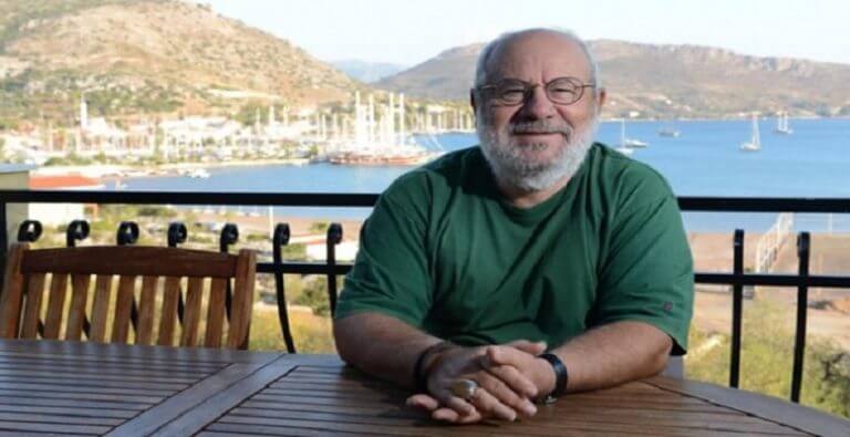 Bülent Ortaçgil Kimdir?