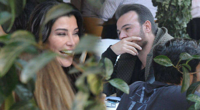 Deniz Akkaya Yeniden