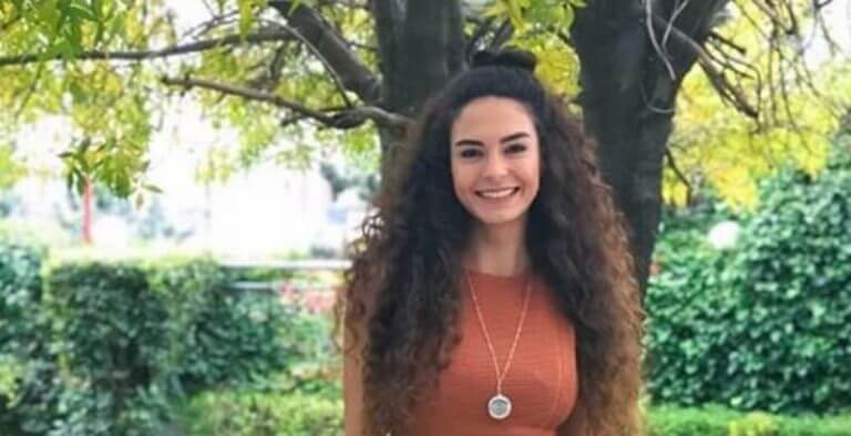 Ebru Şahin kozasından çıkıp kelebek olmak istiyor