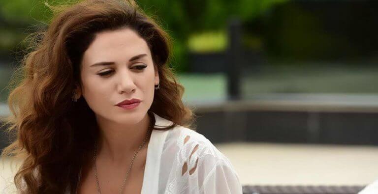 Ekin Türkmen kimdir?