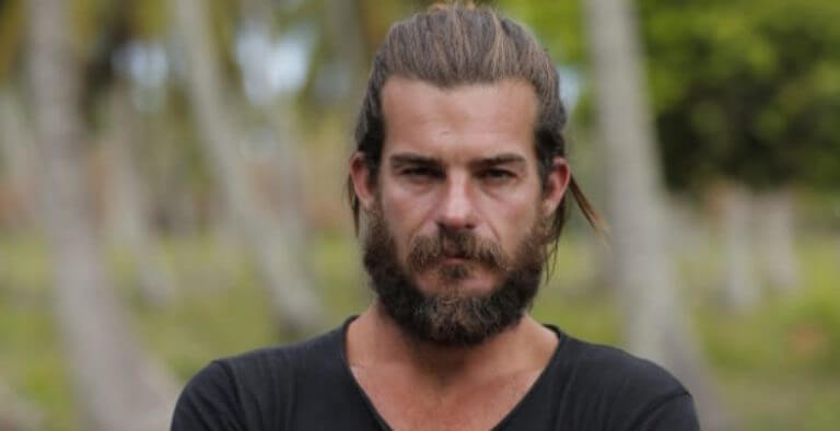 Hakan Hatipoğlu Türkiye’ye döndü! İşte havalimanındaki karşılama anı!