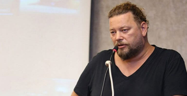 İskender Paydaş kimdir?