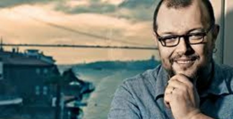 Kudret Sabancı kimdir?