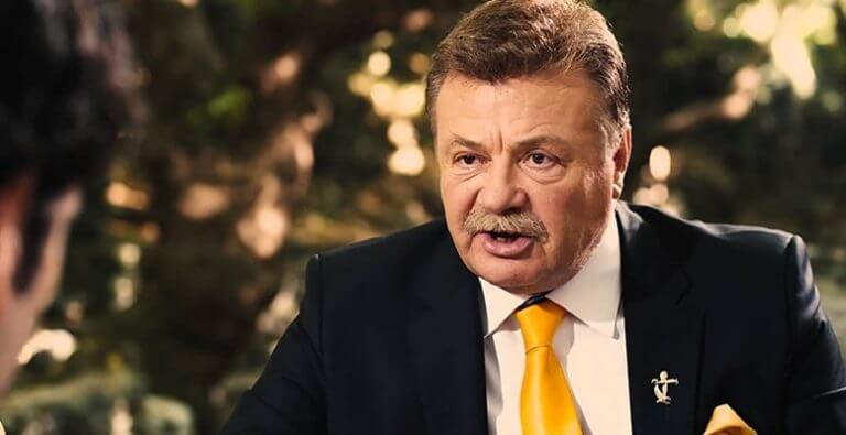 Nuri Alço’dan bomba açıklama: Oyuncular otel odasına buluşup alem yapıyorlar!