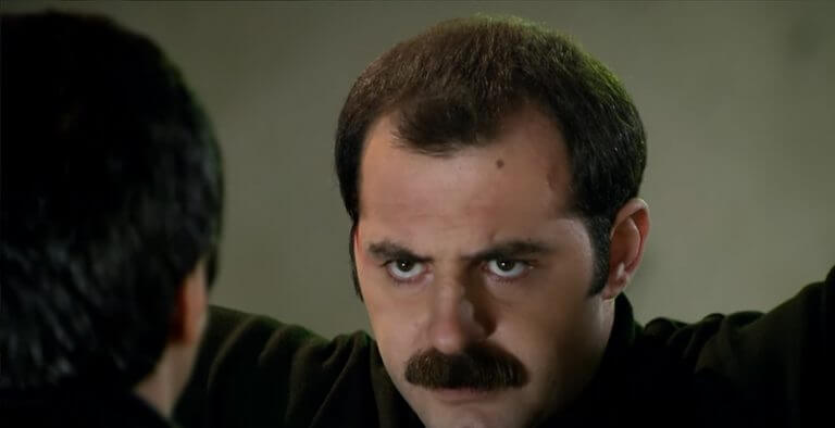 Osman Albayrak kimdir?