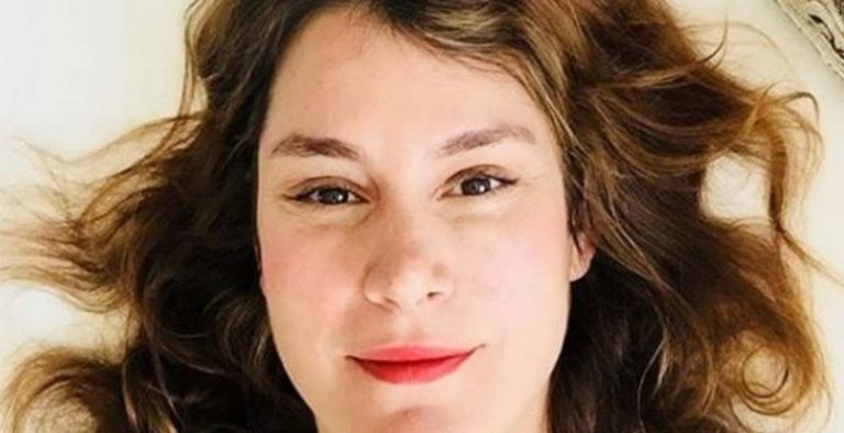 Yasemin Kozanoğlu kimdir?