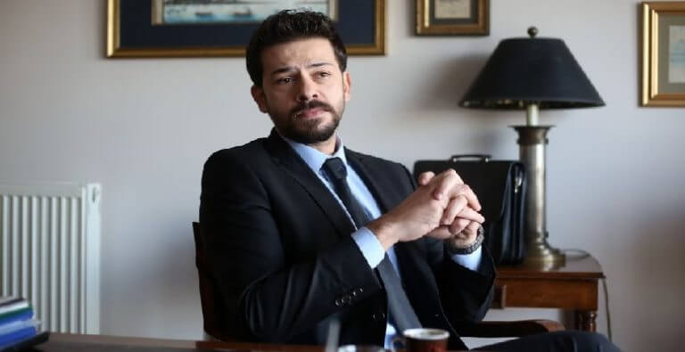 Ahmet Tansu Taşanlar kimdir?