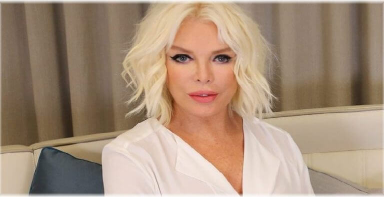 Ajda Pekkan Tekne Pozu İle Dikkat Çekti!