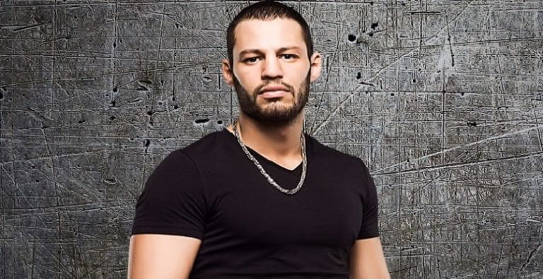 Avatar Atakan ilk kez oğluyla videosunu paylaştı