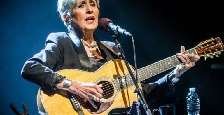 Joan Baez: Aktivist olmam beni zenginleştirdi