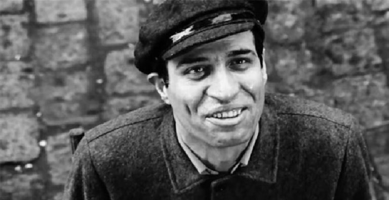 Kemal Sunal’ı 18. ölüm yıl dönümünde hasretle anıyoruz… Kemal Sunal kimdir? Nasıl öldü?