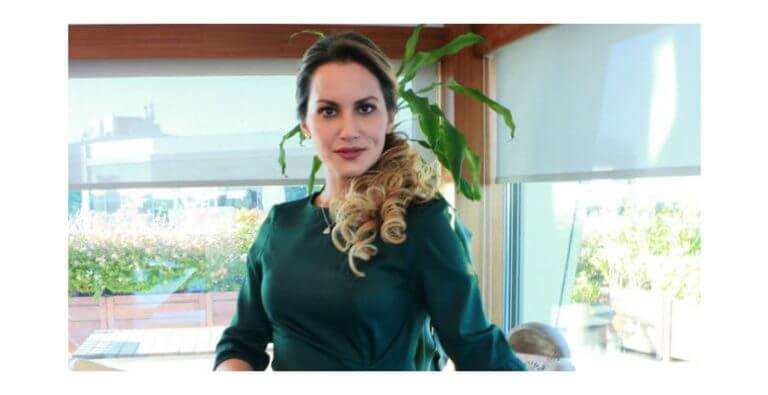 Yıldız Asyalı, Oyunculuğu İle Taktir Toplarken Müzisyen Yönüyle De Gündemde!