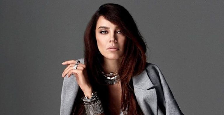 Bakın Azra Akın ne aşerdi