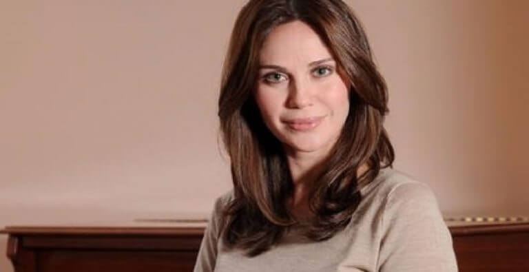 Demet Şener ile Çok Özel!