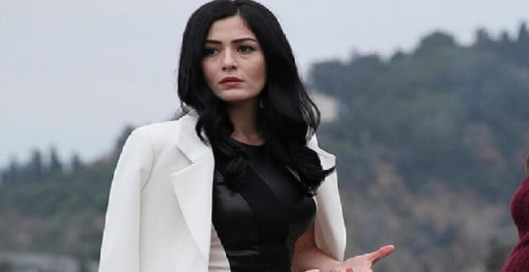 Eşkıya Dünyaya Hükümdar Olmaz’dan çıkarılan Deniz Çakır’ın yeni dizisi belli oldu!