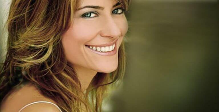 Elif Dağdeviren Kimdir?