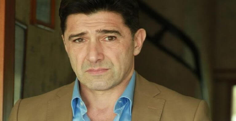 Hakan Ural Dostlarıyla!