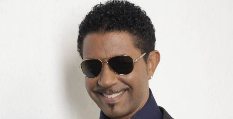 Mansur Ark: 90’lı yılların şarkıları seviliyor çünkü dinleyenlere çocukluğunu hatırlatıyor!