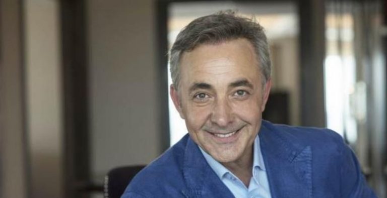 Mehmet Aslantuğ imzayı attı!