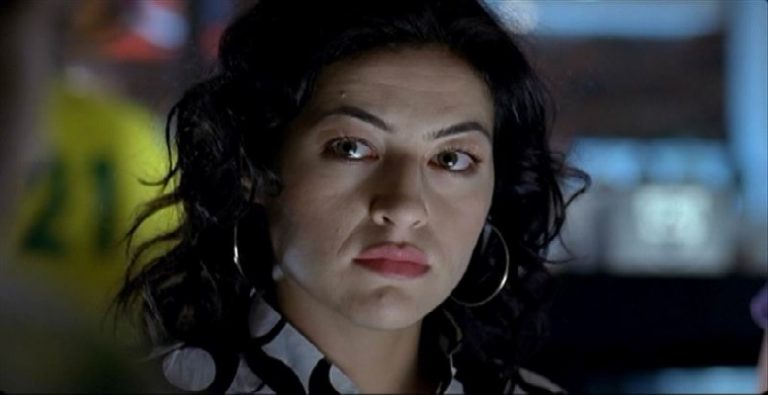 Nergis Öztürk Kimdir?