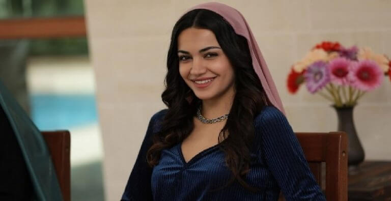 Yeni Gelin’in Dilan’ı Şilan Makal, makyajsız ve mayolu haliyle yürek hoplattı!