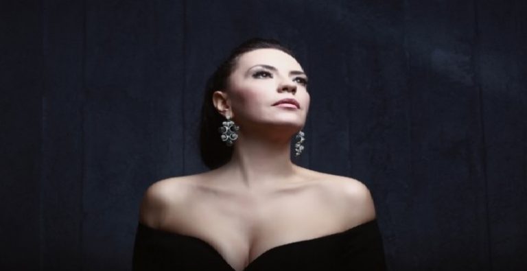 Yeşim Salkım: Annenin Ahlakı Babadan Çok Olmalı!