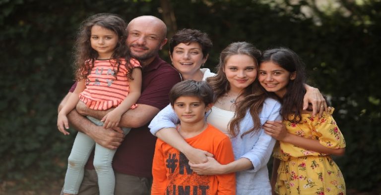 ‘Bir Litre Gözyaşı’ dizisi için geri sayım başladı! Dizinin konusu ne? Ne zaman, hangi kanalda yayınlanacak?