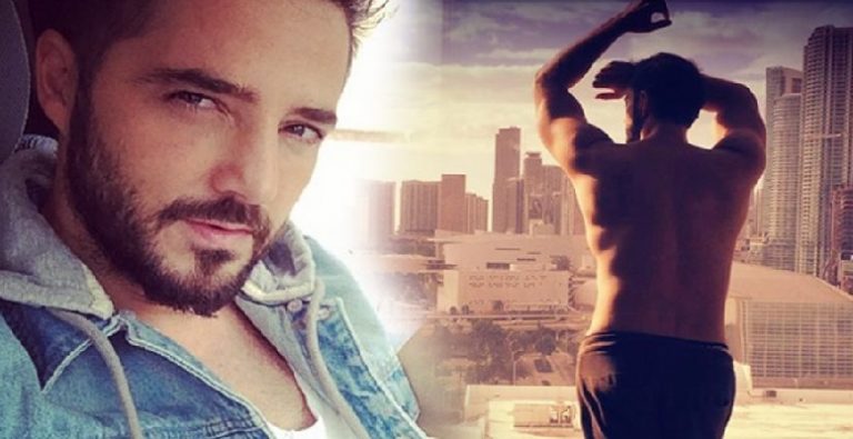 Babası vefat eden Gökhan Özen’in konserinde önce dua, sonra şarkı