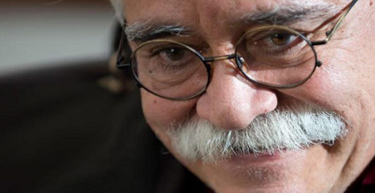 Levent Kırca Kimdir ?