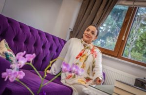 Şöhret Oldum Diye Herşeyin En Pahalısını Almadım