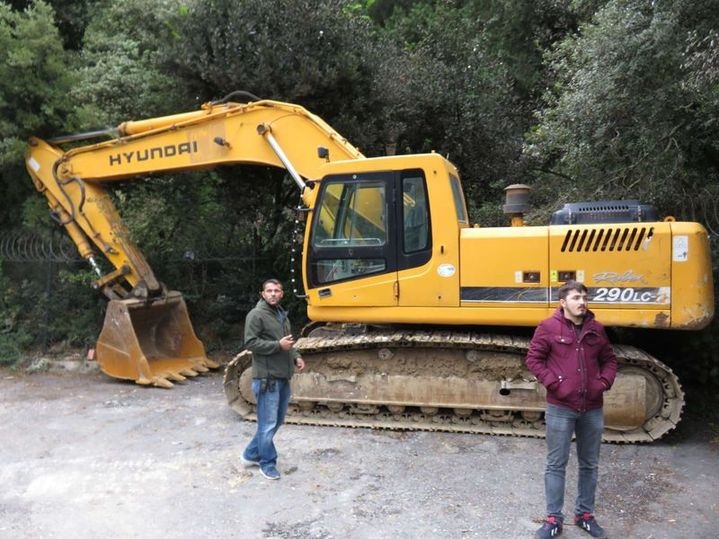 Adnan Oktar'ın villası yıkılıyor