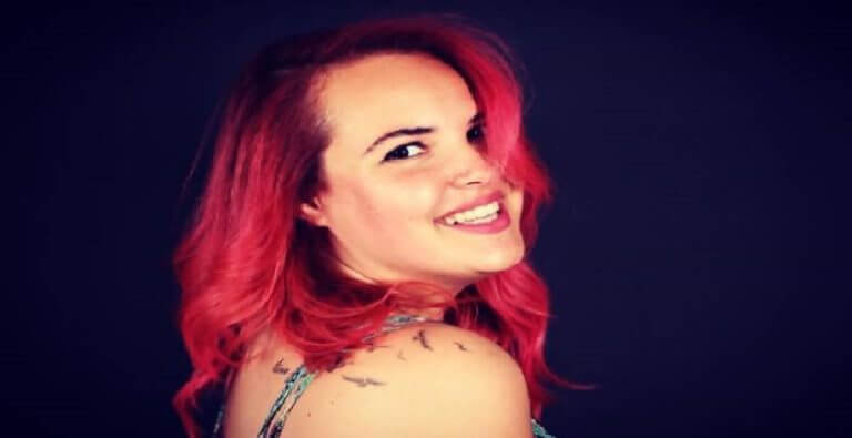 Oyuncu Deniz Gök Merak Edilenleri Canlı Yayında Anlattı!