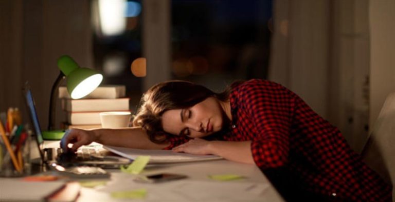 Duyanlar inanamıyor, ders arası uyku başarıyı arttırıyor!