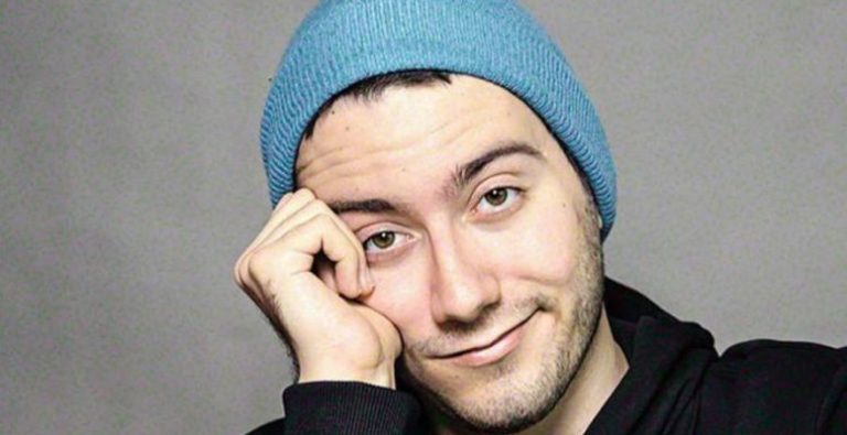 Enes Batur Youtube’u Bırakıyor Mu?