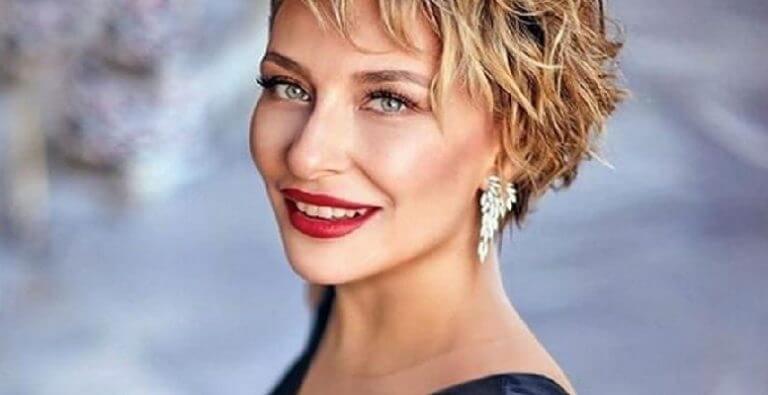 Gülse Birsel’den Esprili Gönderme!