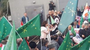 Kanal D Önünde Protesto Edildi