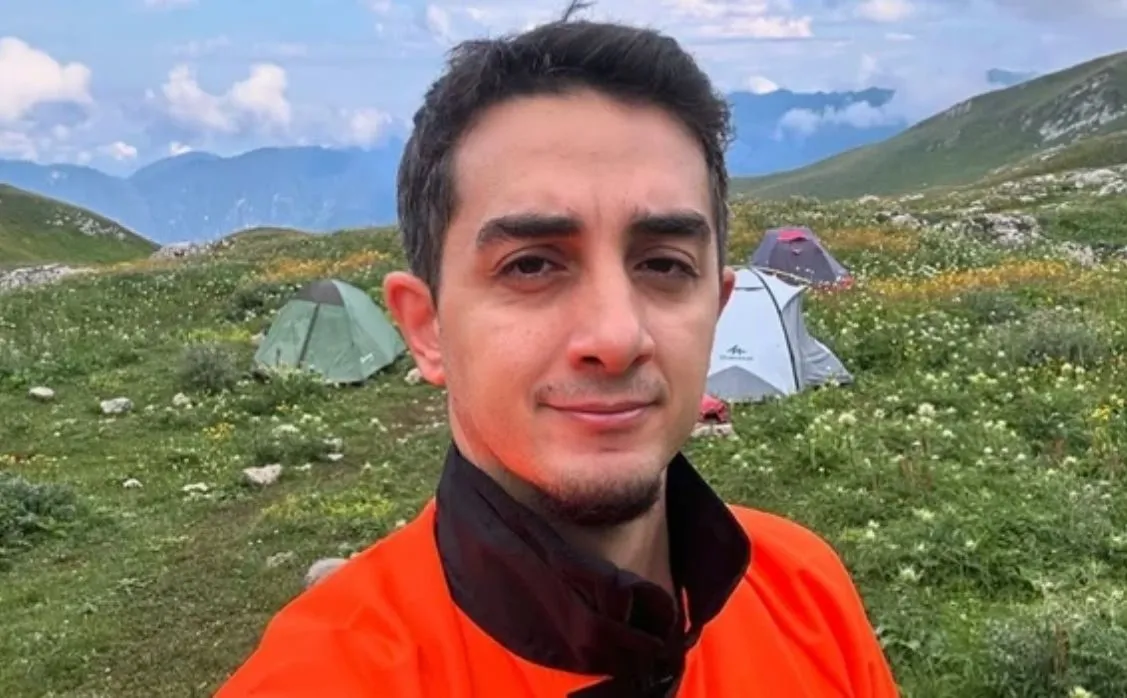 Ruhi Çenet Kimdir? İşte Başarı Hikayesi!