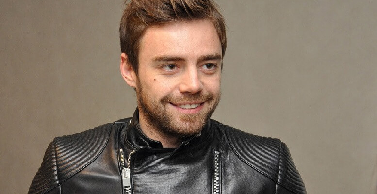 Murat Dalkılıç Hande Erçel'i