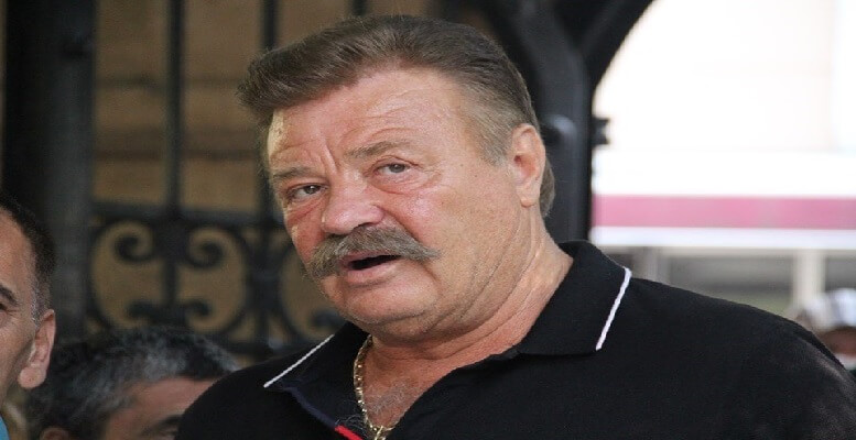 Nuri Alço'dan sosyal medya