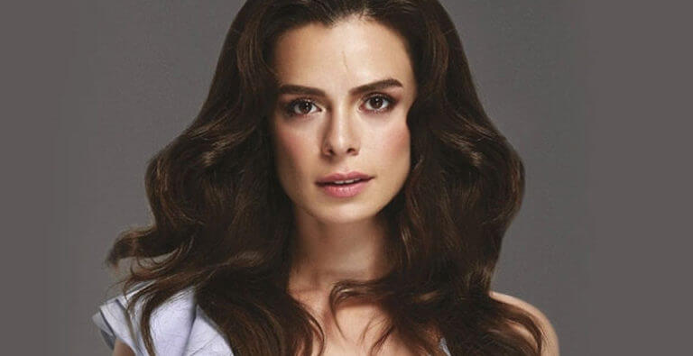 Özge Özpirinçci Alışverişte!