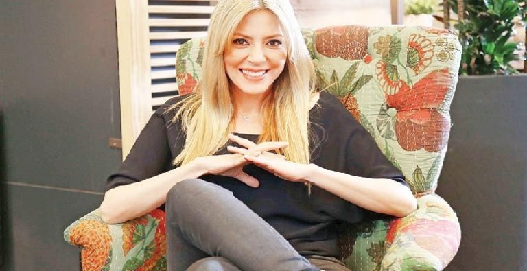 Simge Selçuk kimdir?