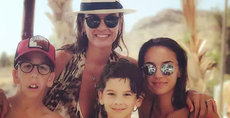 tara-de-vries-kardesi