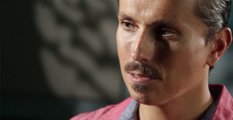 unlu-dublajcisinin-burnu-kirildi