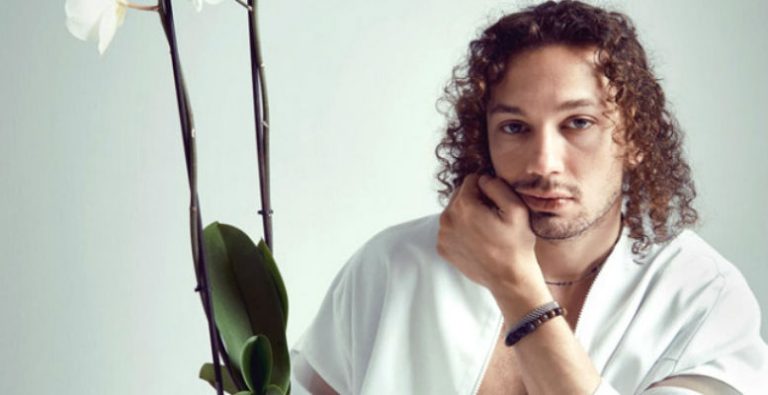 unlu-oyuncu-efecan-senolsun-taciz-suclamalarina-yanit-verdi