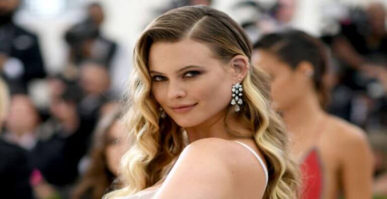 Behati Prinsloo Kimdir?