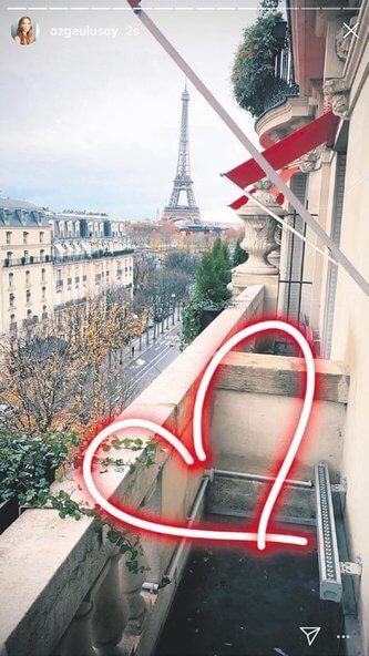 Özge Ulusoy'dan Sabancı'ya mesaj mı var?