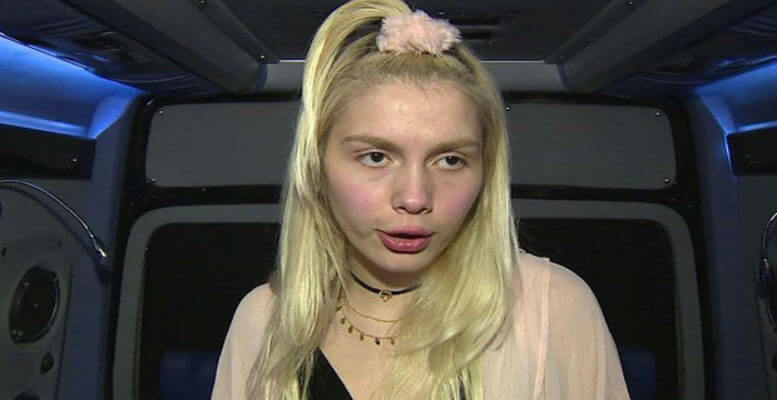 Aleyna Tilki Şarkı Söyledi..Yer Yerinden Oynadı!