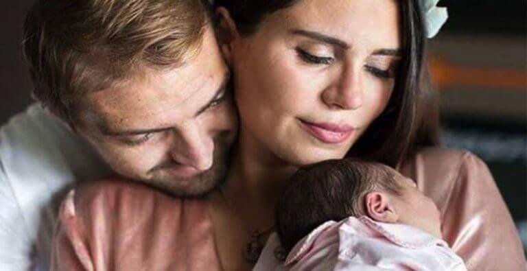 Şükran Ovalı Aşka Geldi!